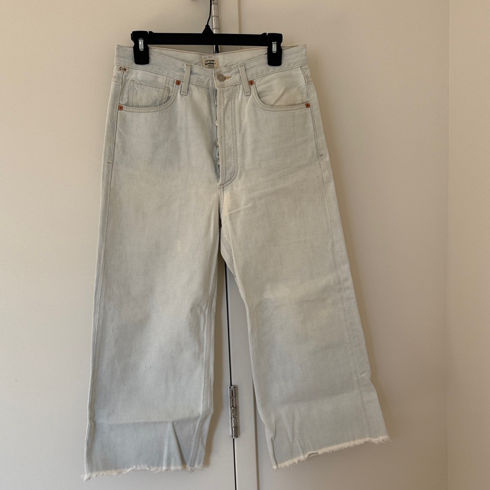Citizens Of Humanity Light Wash Cropped Jeans